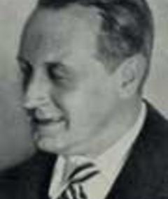 George H Schnell

